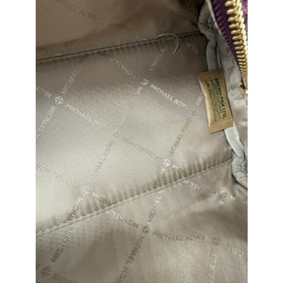 RETAIL $328 MICHAEL KORS JET SET TRAVEL MEDIUM COSMETIC CASE OXBLOOD - Picture 9 of 16